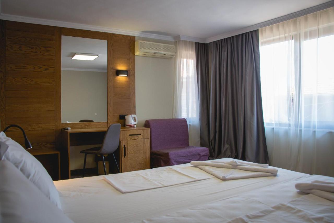 Prince Cyril Hotel Nessebar Extérieur photo